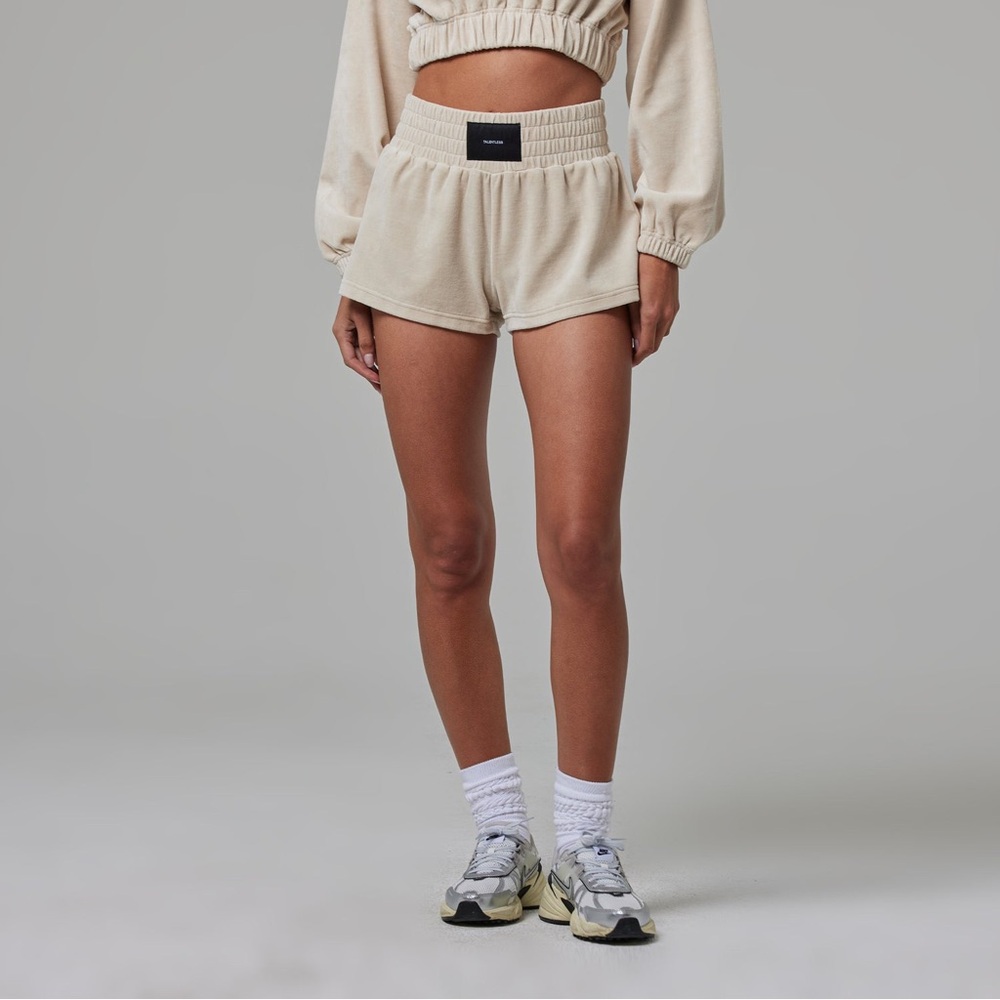 Talentless Women’s Boxing Short in Bone